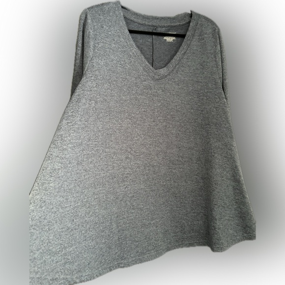 Soft Knit Swing Shirt V-Neck 3/4 Sleeves Ruched 18/20 1X 2X - Picture 5 of 6